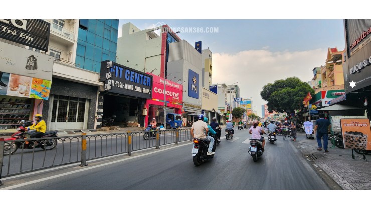 Cho thuê nhà Mặt Tiền Hòa Bình q.Tân Phú 120m²- NGANG 10M - 28Triệu - GẦN CHỢ